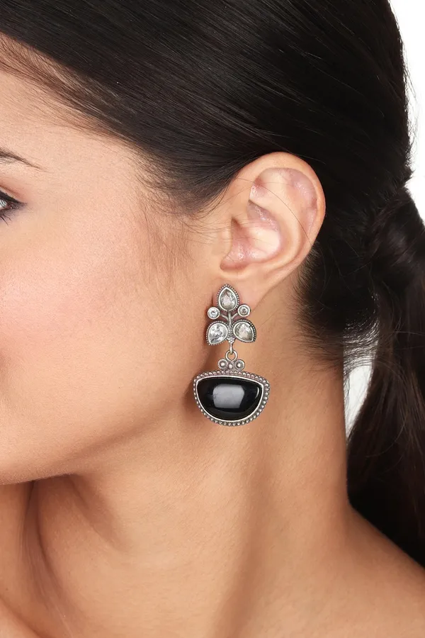 Silver_Oxidised_finish_AD_stone_drop_earring