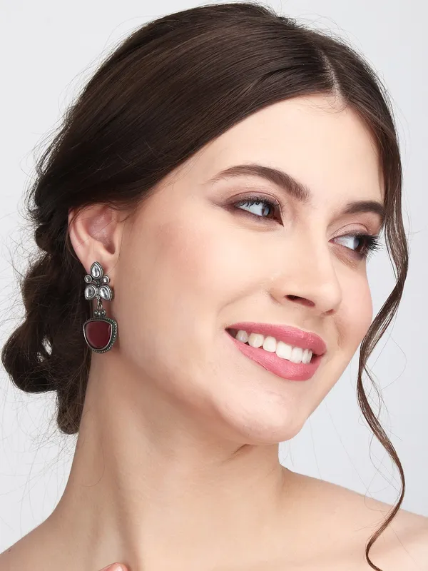Silver_Oxidised_finish_AD_stone_drop_earring