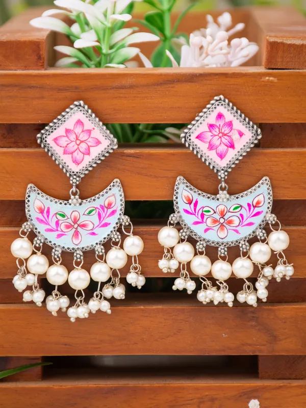 Hand_painted_chandbali
