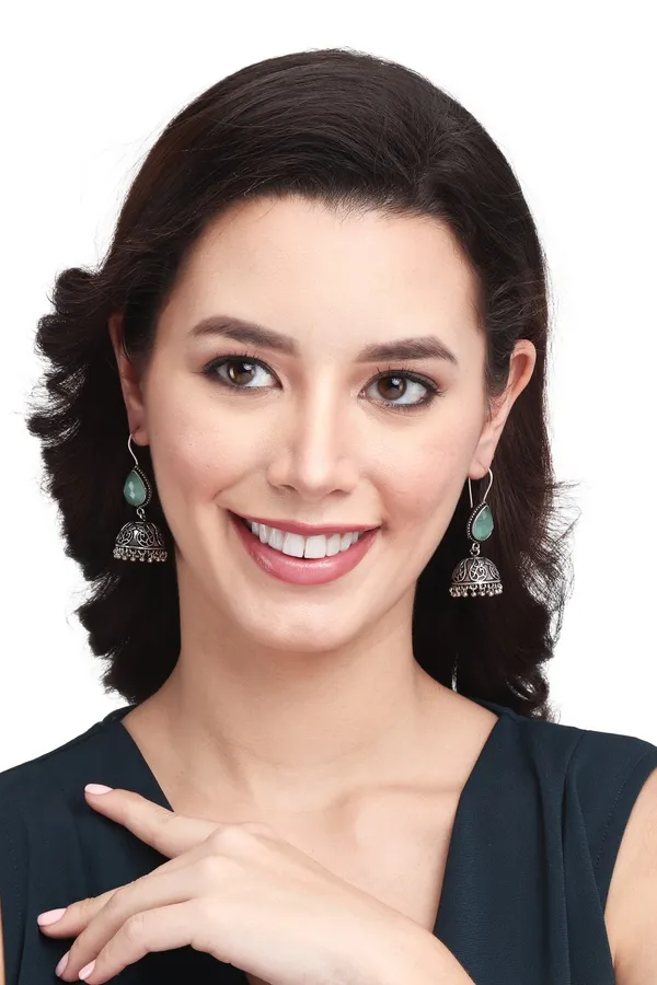 Silver_Oxydised_Jhumka_With_Stone