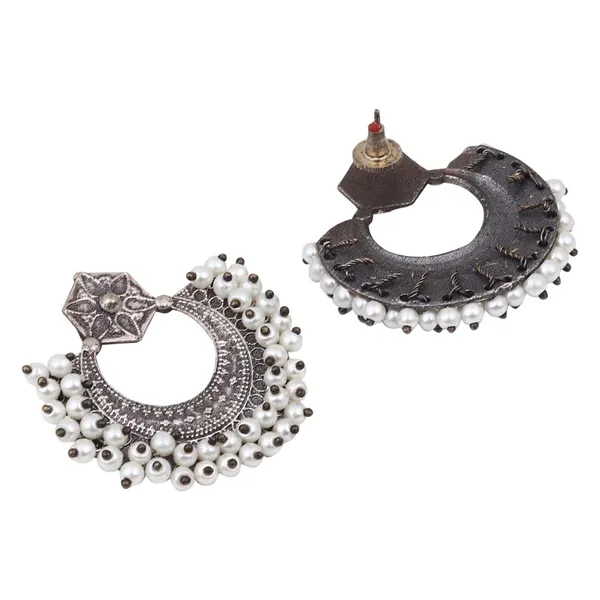 Silver_Oxydised_finish_Chandbali_with_beaded_Edge