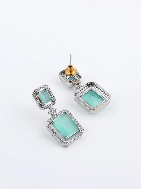 Rhodium_plated_AD_stone_drop_earring