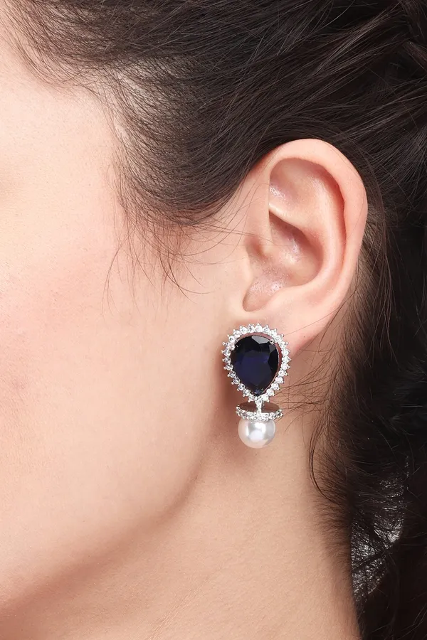 Rhodium_plated_AD_stone_Stud_earring