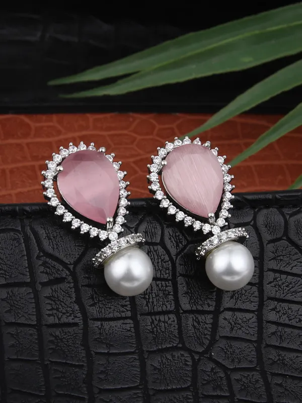 Rhodium_plated_AD_stone_Stud_earring