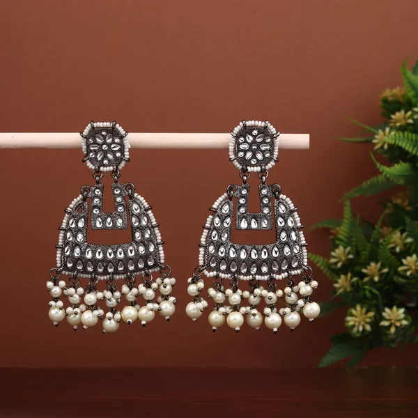 Black_Rhodium_polish_drop_earring