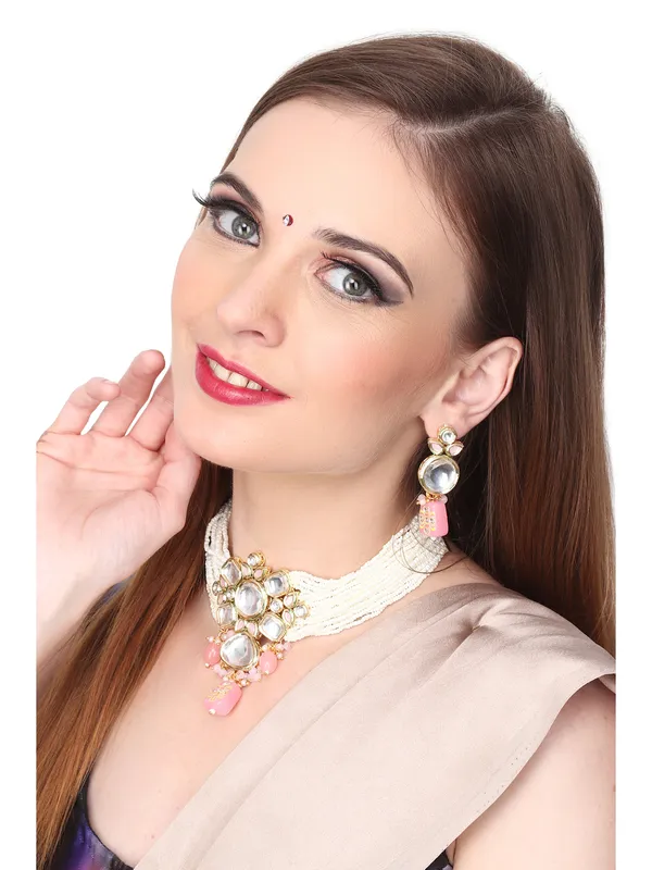 Gold_plated_Kundan_&_Pearl_choker_set