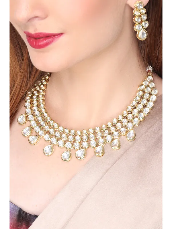 Gold_plated_Kundan_Choker_set