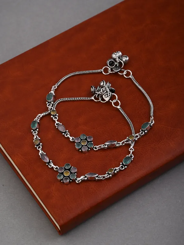 Silver_Oxidised_Multi-Color_Floral_Brass_Anklet