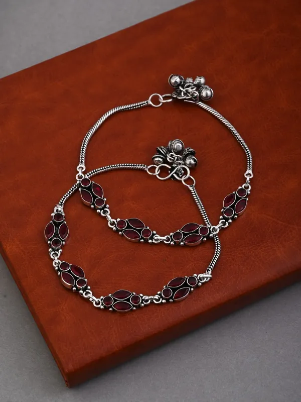 Silver_Oxidised_Red_Floral_Brass_Anklet