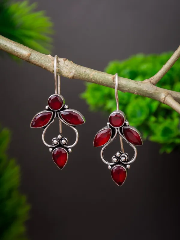 Sparkling_Floral_Drop_Earrings