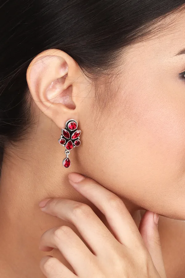 Floral_Crystal_Drop_Earrings