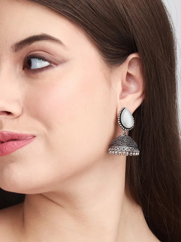 Classic_Stone_Jhumka_Earrings