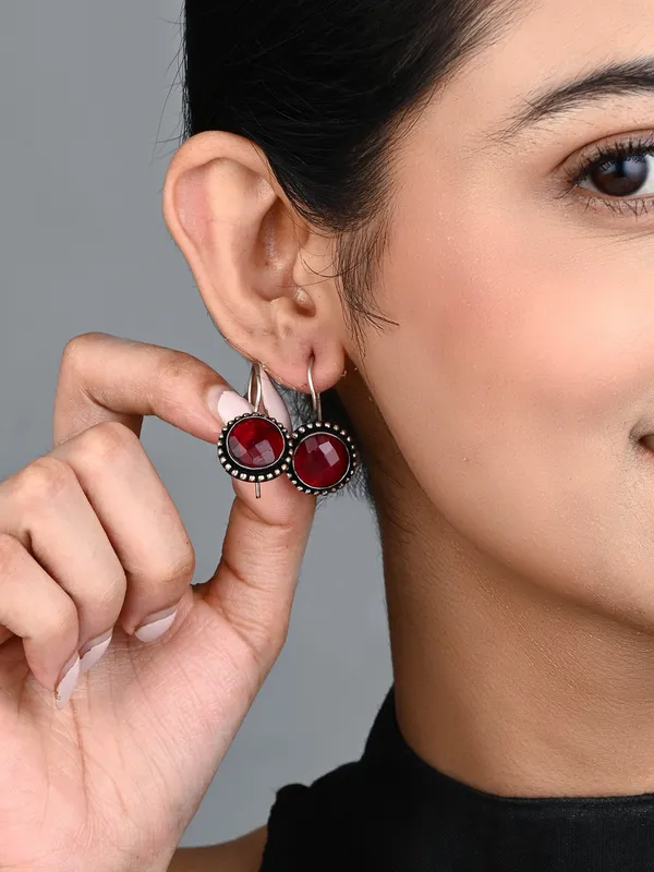 Round_Stone_Drop_Earrings