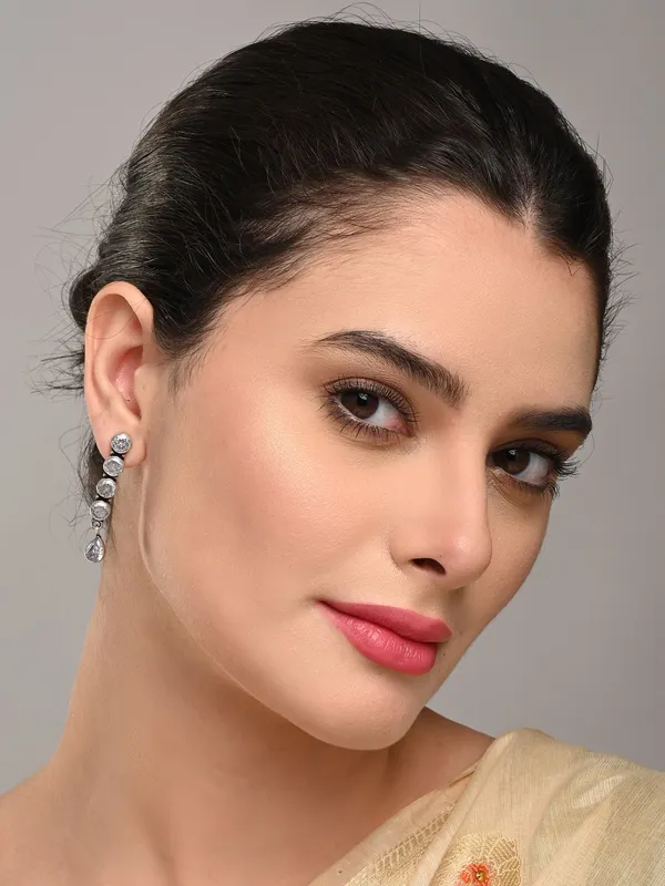 Linear_Crystal_Teardrop_Dangler_Earrings