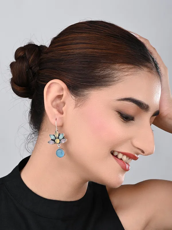 Brass_Lotus_Motif_Stone_Drop_Earrings