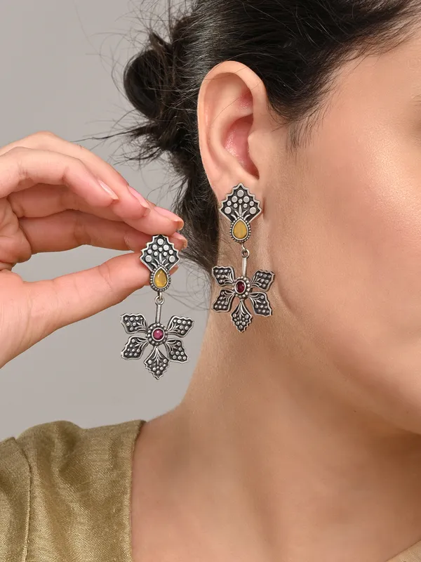 Oxidised_Silver_Brass_Floral_Drop_Earrings