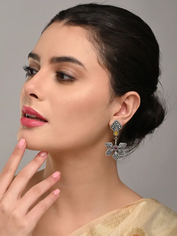 Oxidised_Silver_Brass_Floral_Drop_Earrings