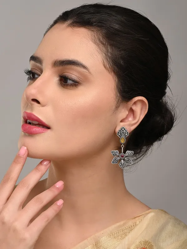 Oxidised_Silver_Brass_Floral_Drop_Earrings