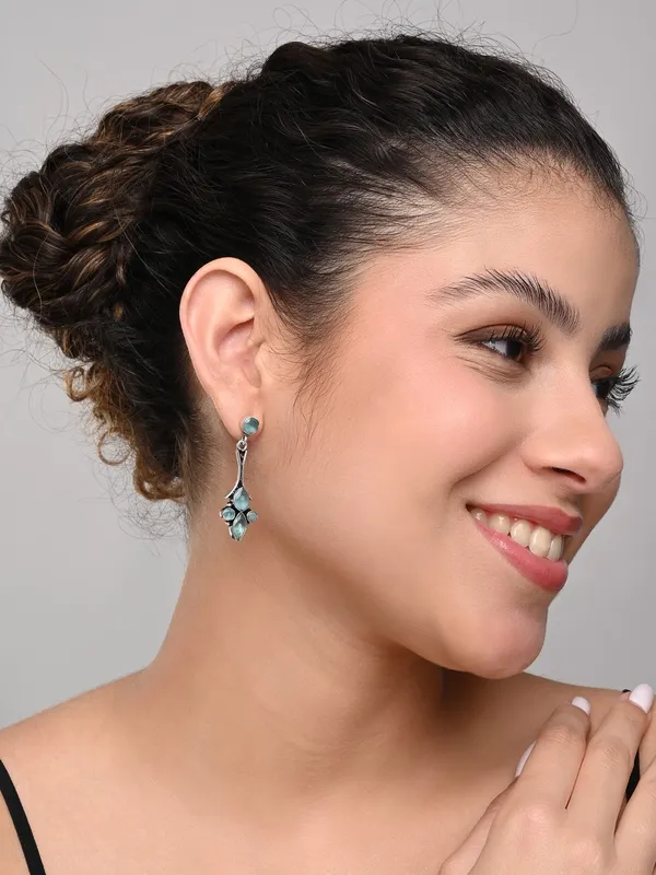Crystal_Leaf_Drop_Earrings