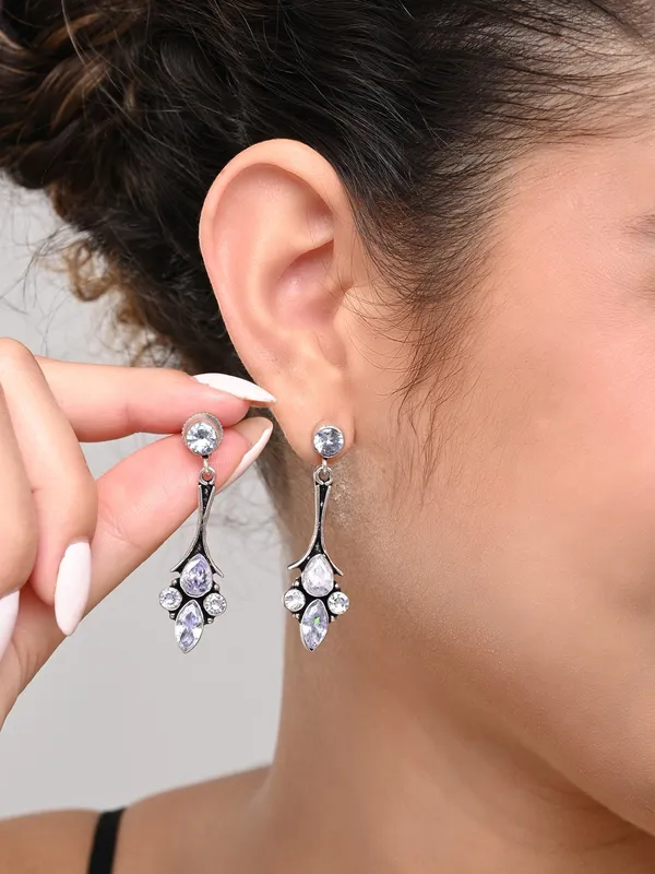 Crystal_Leaf_Drop_Earrings