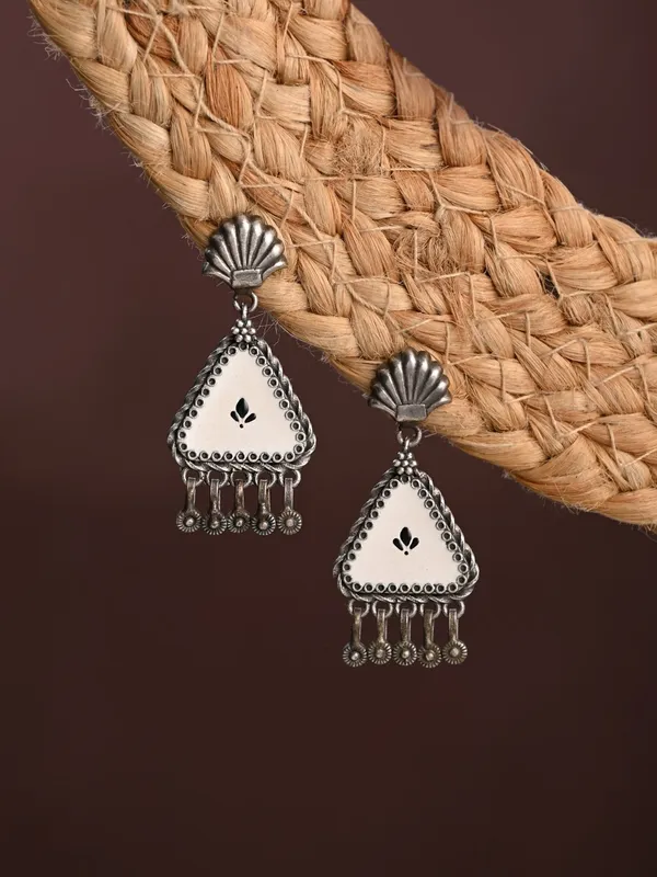handpainted_drop_earring_White