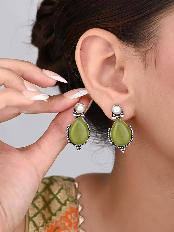 Pearl_&_Tear_drop_stone_Earring