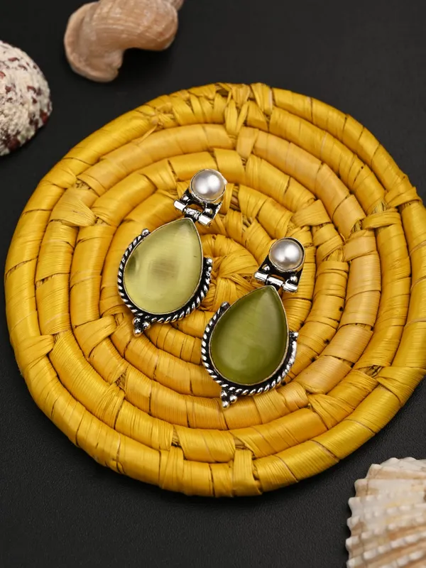 Pearl_&_Tear_drop_stone_Earring