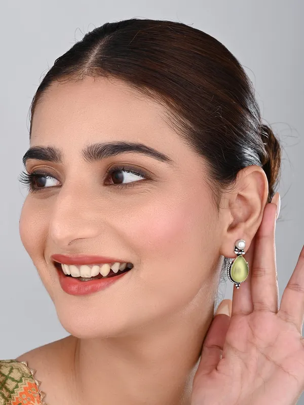 Pearl_&_Tear_drop_stone_Earring