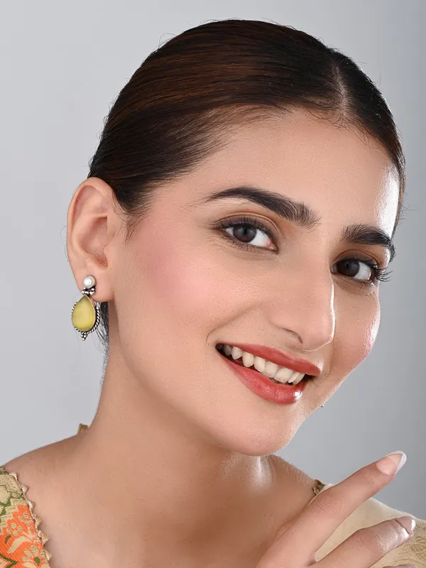 Pearl_&_Tear_drop_stone_Earring