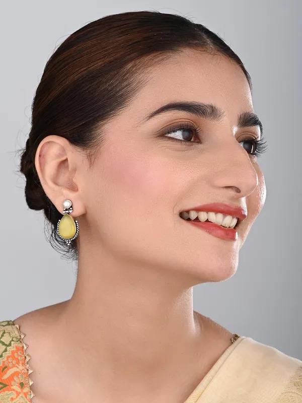 Pearl_&_Tear_Drop_Stone_Earring