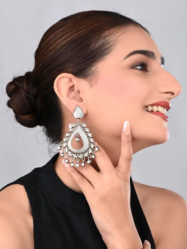 Moonlit_Teardrop_Earrings