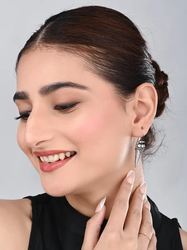 Oxidized_Cone_Drop_Hook_Earrings