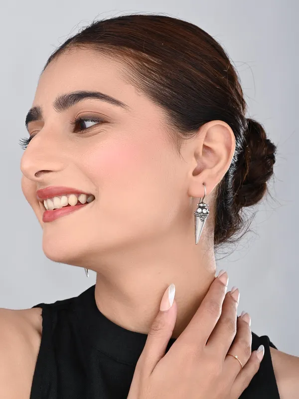 Oxidized_Cone_Drop_Hook_Earrings