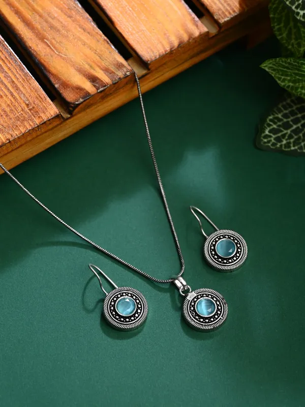 Oxidised_Pendant_Necklace_Set_with_Matching_Drop_Earrings