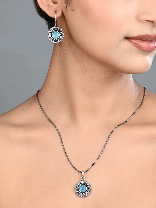 Oxidised_Pendant_Necklace_Set_With_Matching_Drop_Earrings
