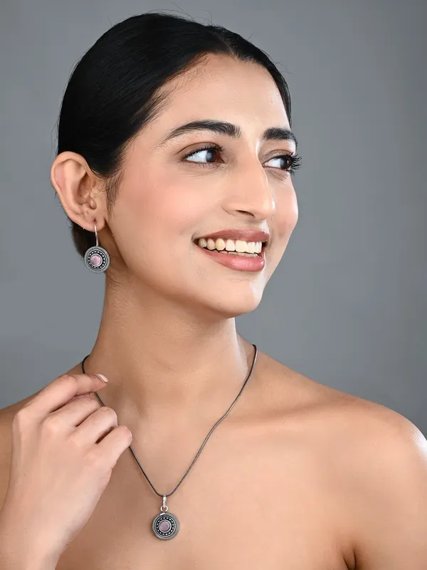 Oxidised_Pendant_Necklace_Set_with_Matching_Drop_Earrings