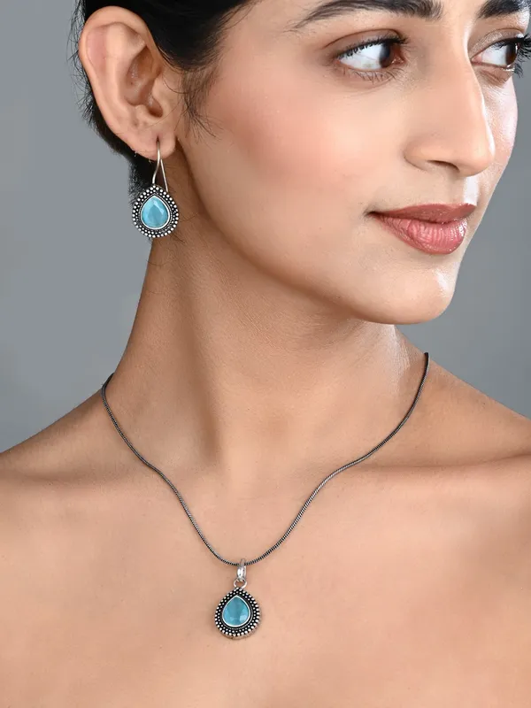 Oxidised_Teardrop_Pendant_Necklace_Set_with_Matching_Drop_Earrings