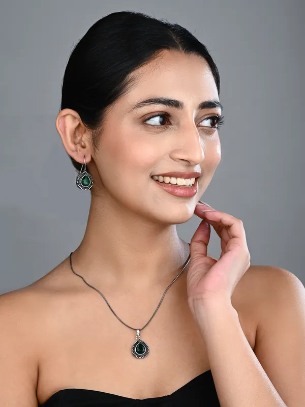 Oxidised_Teardrop_Pendant_Necklace_Set_with_Matching_Drop_Earrings