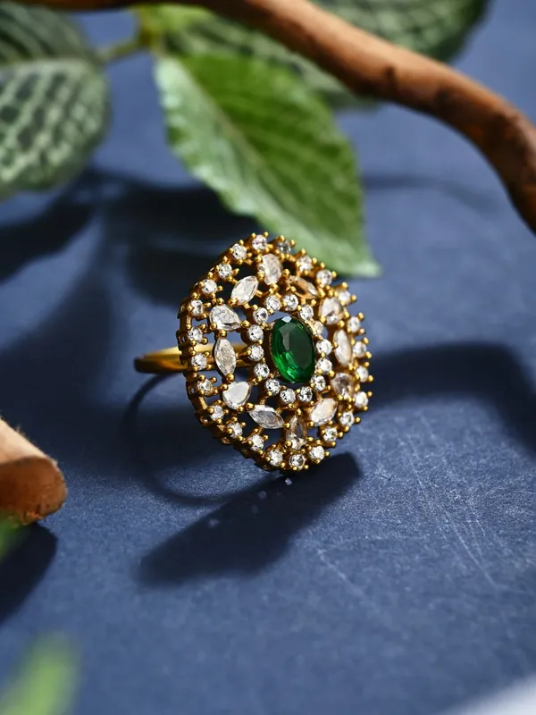 Emerald_Green_Stone_&_Crystal_Floral_Ring