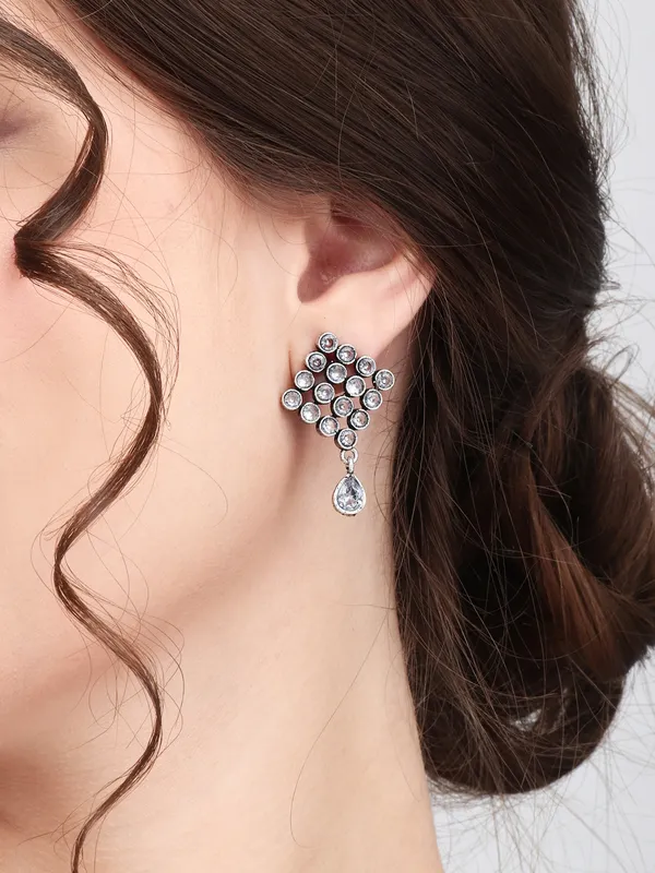 Crystal_Lattice_Silver_Drop_Earrings