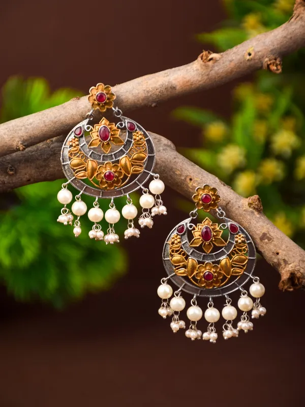 Antique_Dual-Tone_Ruby_Pearl_Chandbali_Earrings