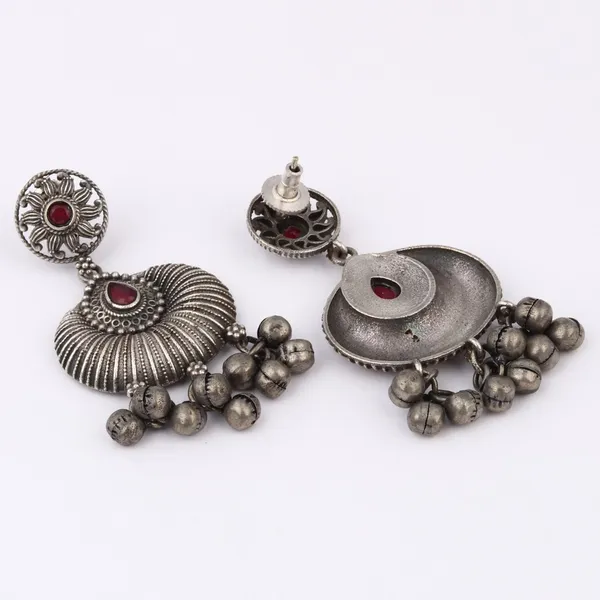 Silver_Oxydised_finish_Carved_drop_Earring