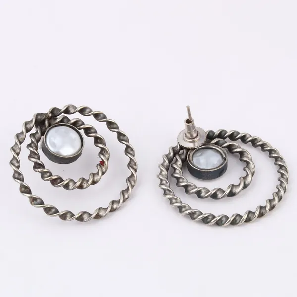 Twisted_Wired_Circular_Studs