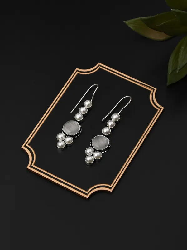 Pearl_&_Stone_drop_earring