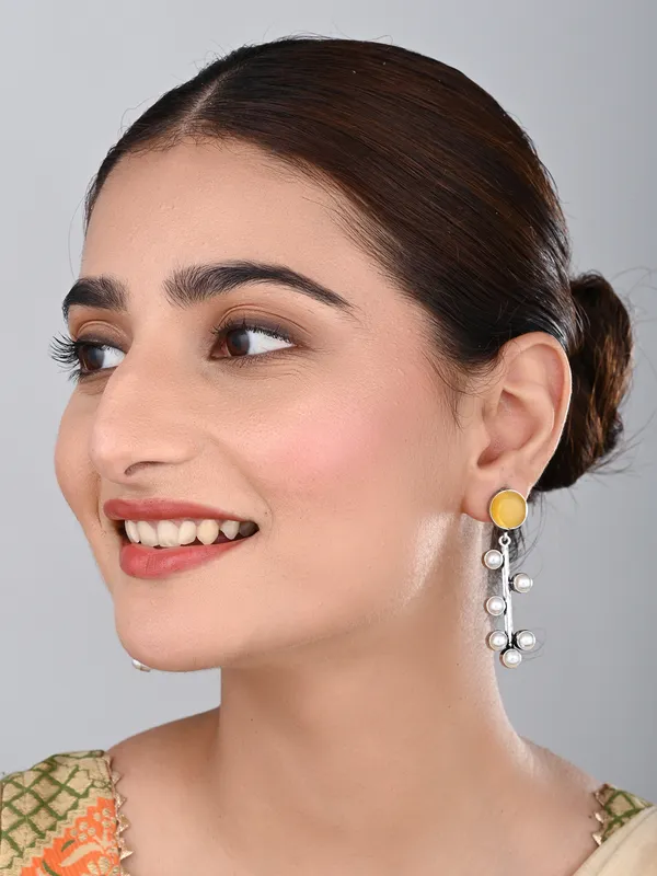 Stone_&_pearl_drop_earring