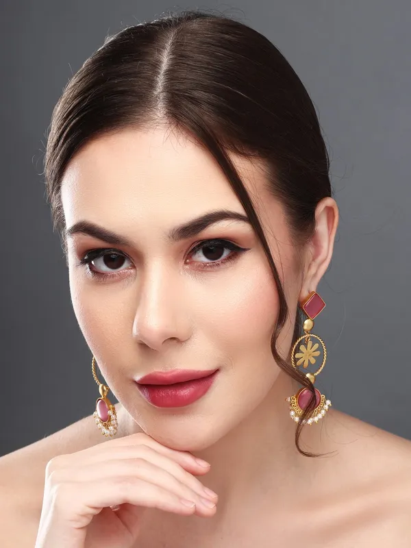 Gold_Finish_Pink_Floral_Drop_Earrings
