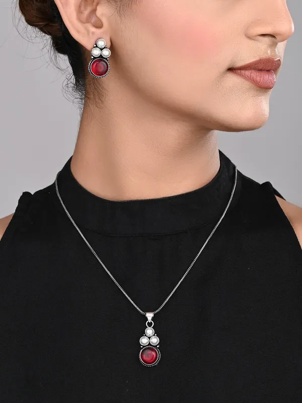 Silver_Oxidised_finish_Pearl_&_Stone__pendant_Set_Blue