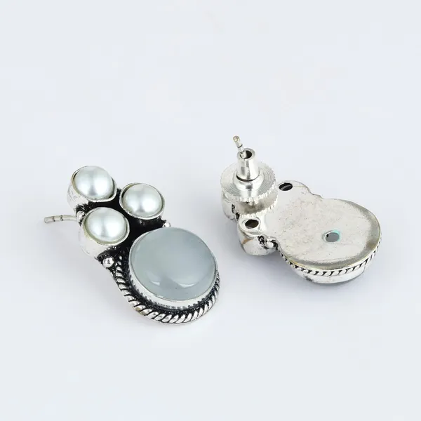 Silver_Oxidised_finish_Pearl_&_Stone__pendant_Set_Blue