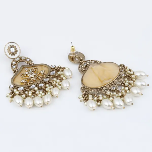 Royal_Mother_of_pearl_Chandbali