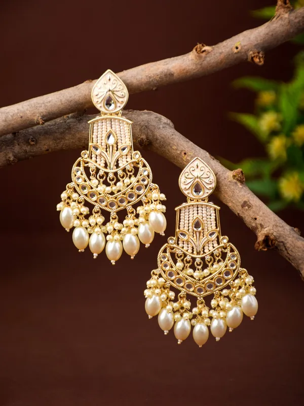 Gold_Finish_Meenakari_Kundan_Pearl_Chandbali_Earrings